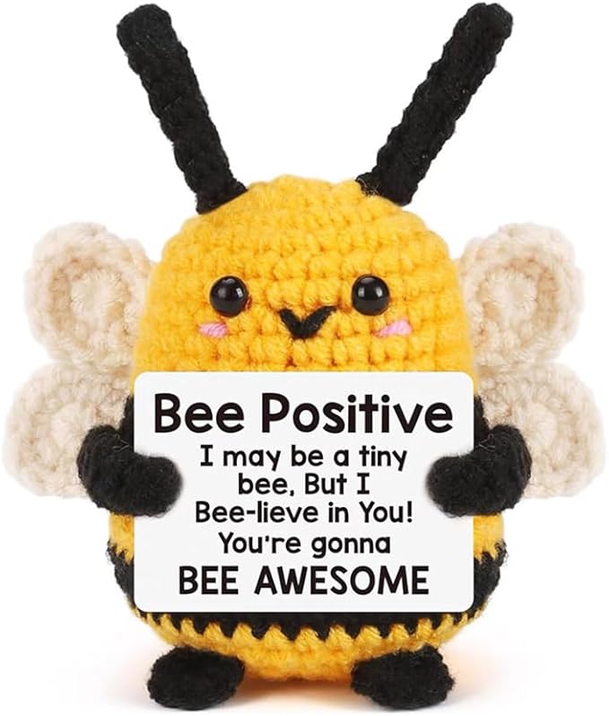 Bee Pin Cushion, Handmade Knitted Pincushions, Cute Pin Cushions Needle Holders for Sewing Quilting Accessory, DIY Crafts or Patchwork Decor