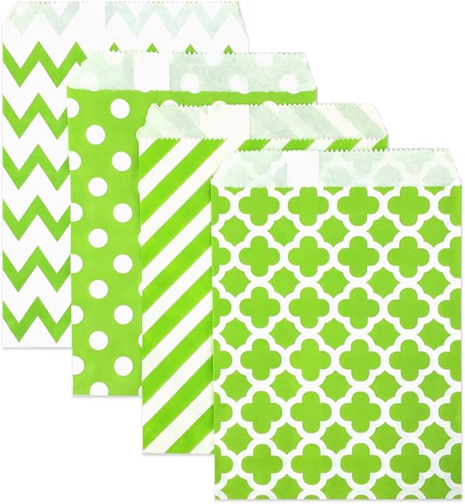 KEYYOOMY 200 Pcs Lime Green Candy Buffet Bags Small Cookie Bags Polka Dot Paper Treat Bag for Wedding Birthday Party (5 inch x 7 inch)
