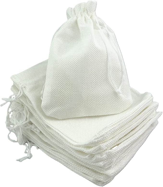 Palmhomee Pack of 25 Burlap Gift Bags with Drawstring Linen Jewelry Pouches Wedding Jute Bags for Jewelry and Treat Pouches Party Birthday Wedding Favors Gift(7x9 Inch, White)