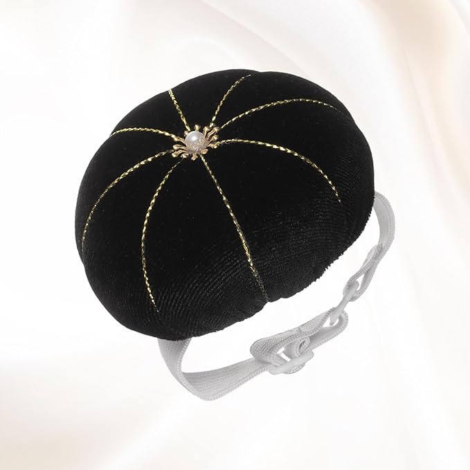 HARFINGTON Wrist Pin Cushion Wristband Sewing Pincushion Polyester Pin Holder Wearable Pumpkin Shaped Needles Wristband for Sewing Quilting Needlework DIY Crafts, Black