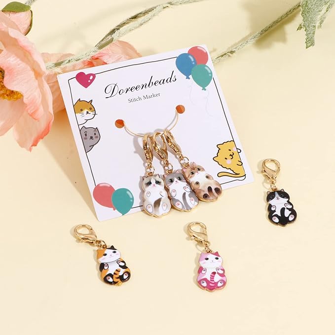 DoreenBeads 6Pcs Cat Stitch Marker Charms for Crocheting and Knitting, Locking Alloy Enamel Crochet Stitch Marker with Lobster Clasp Knitting Crocheting Accessories Gold