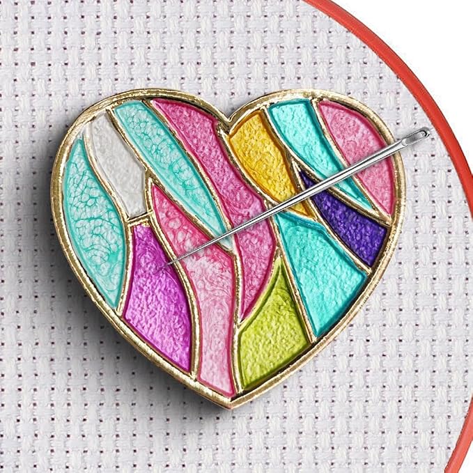 Magnetic Needle Minder Magnet Embroidery Accessories and Supplies Embroidery Needle Holder Cross Stitch Holder Needlework Supplies (Cardinal) (Love)