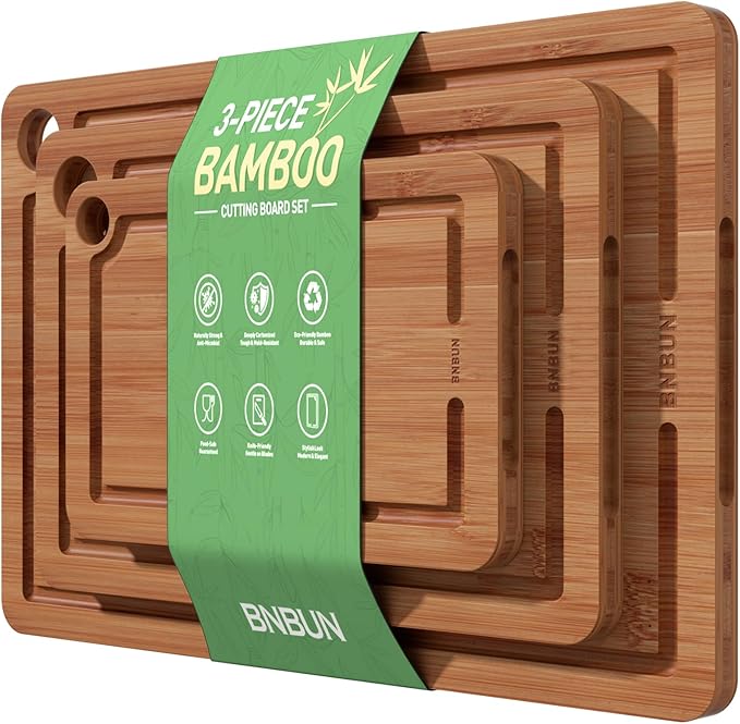 Bamboo Cutting Board for Kitchen, Wooden Cutting Board 3-Piece Set with Non-Slip Mat Deep Juice Groove and Built-In Handles, Wood Cutting Board for Meat Vegetables Fruit Ideal Gift for the Home