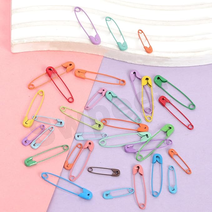 Swpeet 440Pcs 32mm/ 1.26 Inch Colorful Safety Pins Assortment Kit, Rust Resistant Steel Small Safety Pin Kit with Clear Case, Mini Safety Pins for Sewing, Clothes, Craft Arts