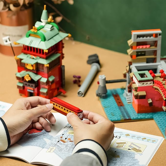 Flowers Japanese Castle House Building Kit Compatible with Lego Sets for adutls,Creator Architecture Building Model Set for Girls 8-14 Years Up Movie Lover 1826 pcs
