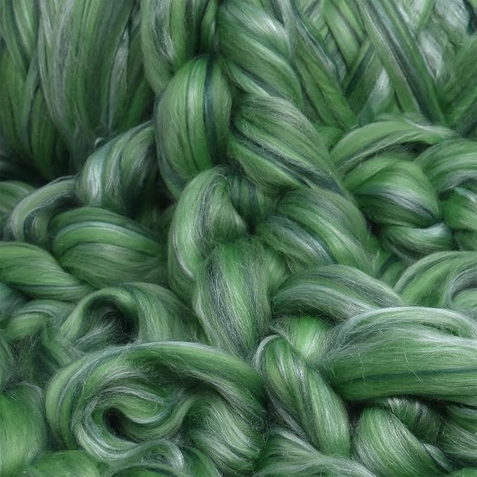 Merino Silk Luxe Tonal Designer Blend. Superfine Merino, Mulberry Silk, Tussah Silk. Top Roving for Spinning or Felting. Velvet Moss 1oz