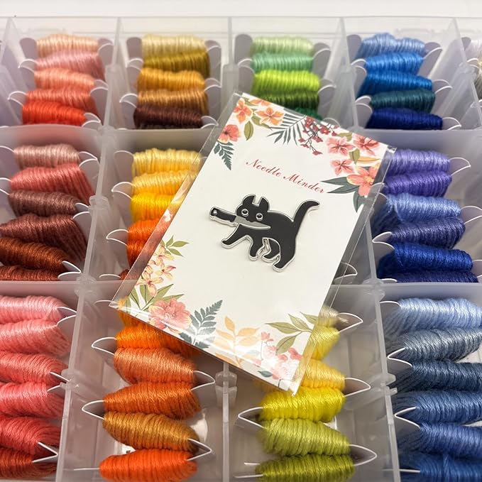 Black Cat Magnetic Needle Minder for Cross Stitch – Strong Needlepoint Holder, Embroidery Sewing Magnet – Secure & Decorative Needle Minders for Stitching & Crafting (Cat)