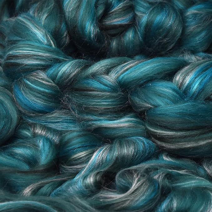 Merino Silk Luxe Tonal Designer Blend. Superfine Merino, Mulberry Silk, Tussah Silk. Top Roving for Spinning or Felting. Meadow Mist 4oz