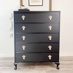 Dixie Belle Paint Company Chalk Finish Furniture Paint - Caviar (16oz) - Matte Black Chic Chalk Mineral DIY Furniture Paint