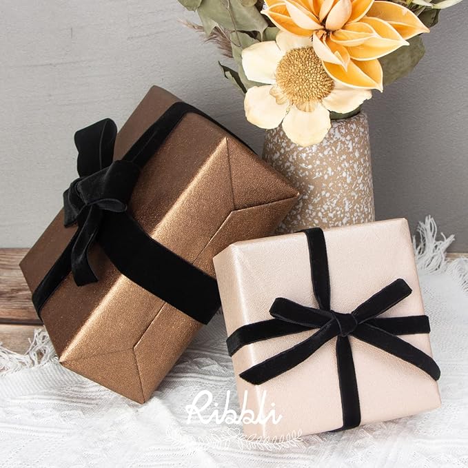 Ribbli Polyester Black Velvet Ribbon,3/8 Inch,10-Yard Spool,Use for Choker,Gift Wrapping,Floral Bouquets, Boutonnieres