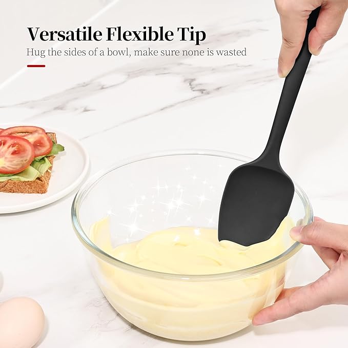 600ºF Heat Resistant Spatulas, High Heat Food Safe Semless Kitchen Silicone Spoon Spoonula Scraper Set for Cooking Baking Mixing Scraping Stirring Nonstick Cookware Pan Bowl (3Pcs,Black)