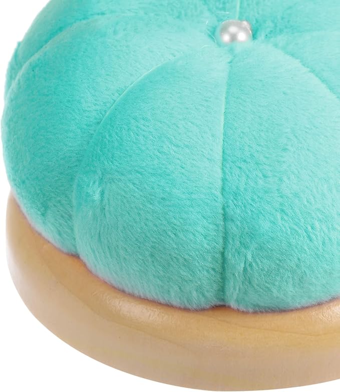 HARFINGTON Wooden Base Needle Pincushions Japanese Style Pin Cushions Round Pin Cushion Needle Holder for Sewing Quilting Needlework DIY Crafts, Moon Green