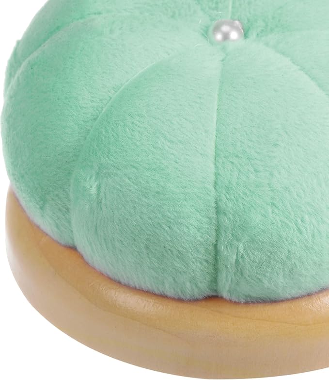 HARFINGTON Wooden Base Needle Pincushions Japanese Style Pin Cushions Round Pin Cushion Needle Holder for Sewing Quilting Needlework DIY Crafts, Light Green