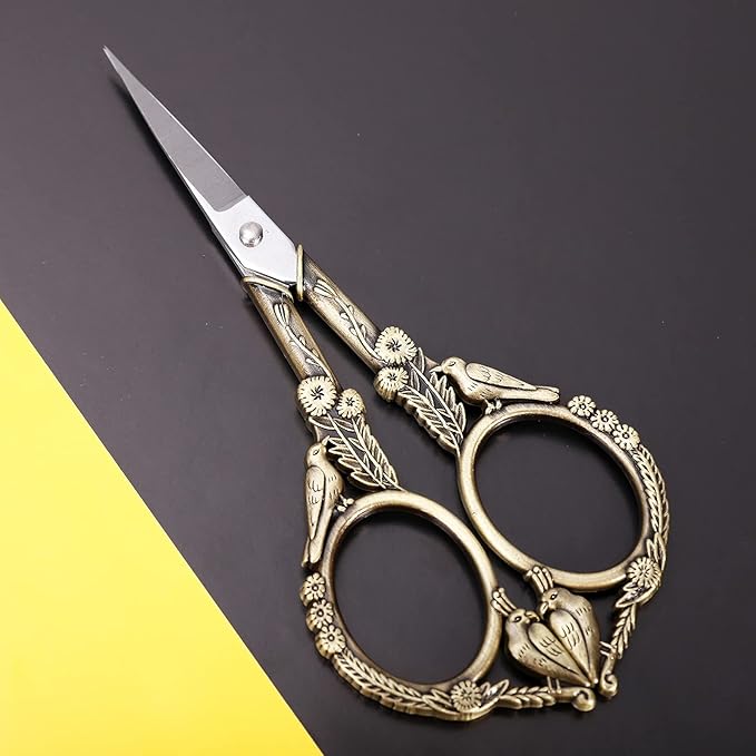 Precision Embroidery Scissors – 4.6in Vintage Classic Straight Pointed Shears, Sharp Stainless Steel Small Detail Thread Snips for Needle Craft, Sewing, Decoupage, Yarn, Fabric – with Pouch