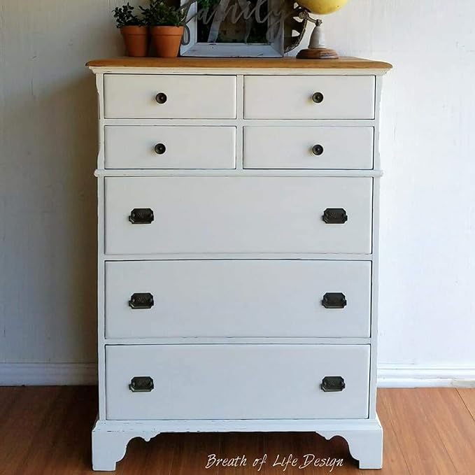 Dixie Belle Paint Company Chalk Finish Furniture Paint - Buttercream (32oz) - Matte Creamy White Chic Chalk Mineral DIY Furniture Paint