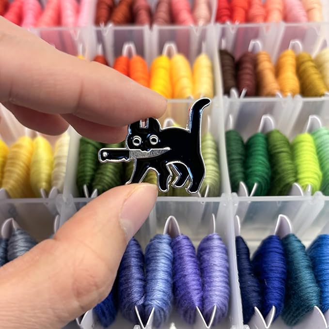 Black Cat Magnetic Needle Minder for Cross Stitch – Strong Needlepoint Holder, Embroidery Sewing Magnet – Secure & Decorative Needle Minders for Stitching & Crafting (Cat)