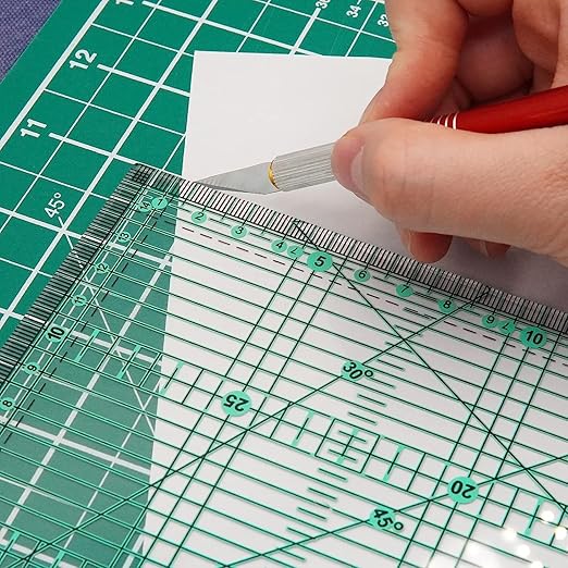 MANUFORE 15 x 30cm Sewing Acrylic Ruler Anti-Slip Metric Ruler DIY Quilting Tools with Clear Printed Lines for Precise Cutting