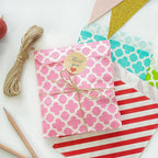 KEYYOOMY 200 Pcs Lime Green Candy Buffet Bags Small Cookie Bags Polka Dot Paper Treat Bag for Wedding Birthday Party (5 inch x 7 inch)